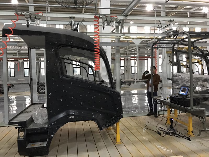 貼標記點.jpg 貼標記點.jpg