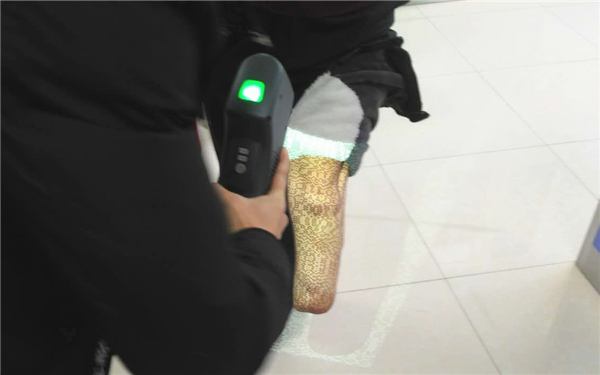 腿部三維掃描.jpg